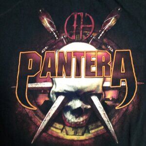 Vintage Y2K Pantera Skull Daggers Two Sided T-Shirt